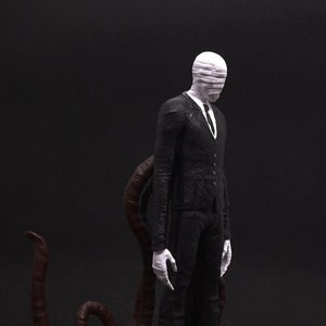 Slenderman Figure,Slenderman Horror Figure,Slenderman Horror Character Handmade Collectible,Collectible Figure