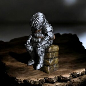 DARK SOULS : SQUISHY FIGURE - SIEGMEYER DE CATARINA