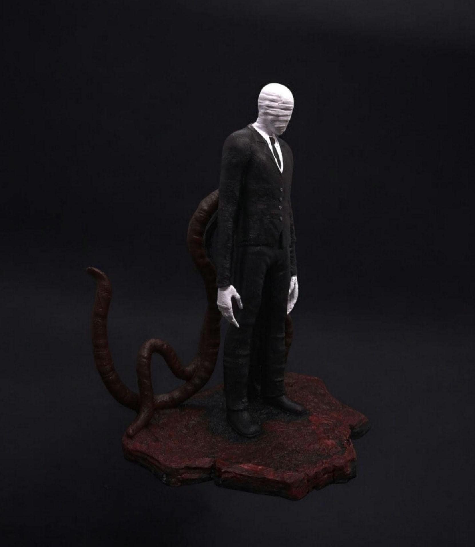 Slenderman Figure , Horror Figure, Handmade Collectible - Etsy