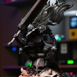 Figura de Guts de Berserk – Espadachín negro coleccionable hecho a mano imagen 11