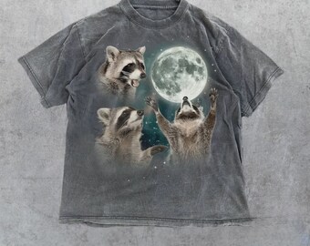 Three Raccoons Vintage Graphic Tees, Retro Raccoon Moon Tshirt, Funny Raccoon T-Shirt, Oversized T-Shirt, Gift Idea, Present For Him For Her