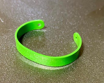 powder-coated iron bracelet (bracciale in ferro verniciato a polvere)