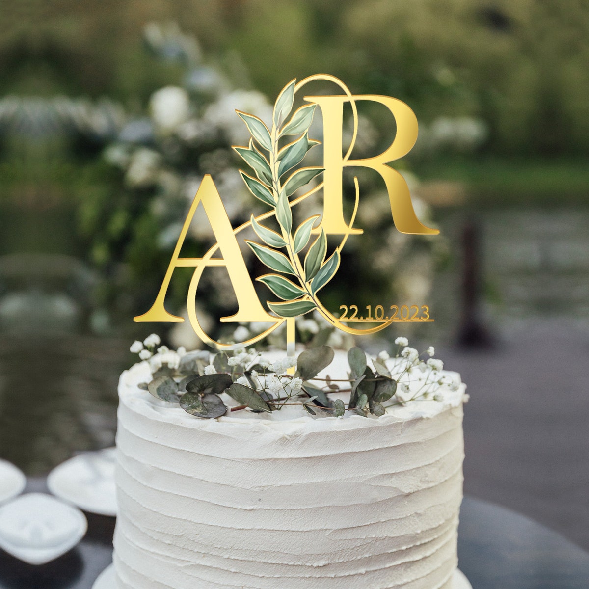 Personalized Wedding Cake Topper in Acrylic