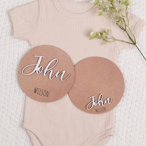Personalized Baby Arrival Sign Newborn Announcement Disc Baby Name & Footprint Sign Optional Set Wooden Sign Baby Name Plaque Photo Prop