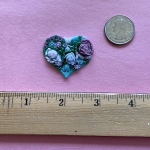 COE 90 Mixed Flowers in a Heart / 1 Large Piece of Mixed Flowers / Freeze and Fuse / Bullseye Glass / Frit Art