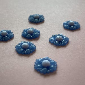 Freeze and Fuse Flowers / COE 90 / Bullseye Frit / Layering Mix / Glass Art / Mosaic Element / Jewelry Making / Fused Glass Supplies