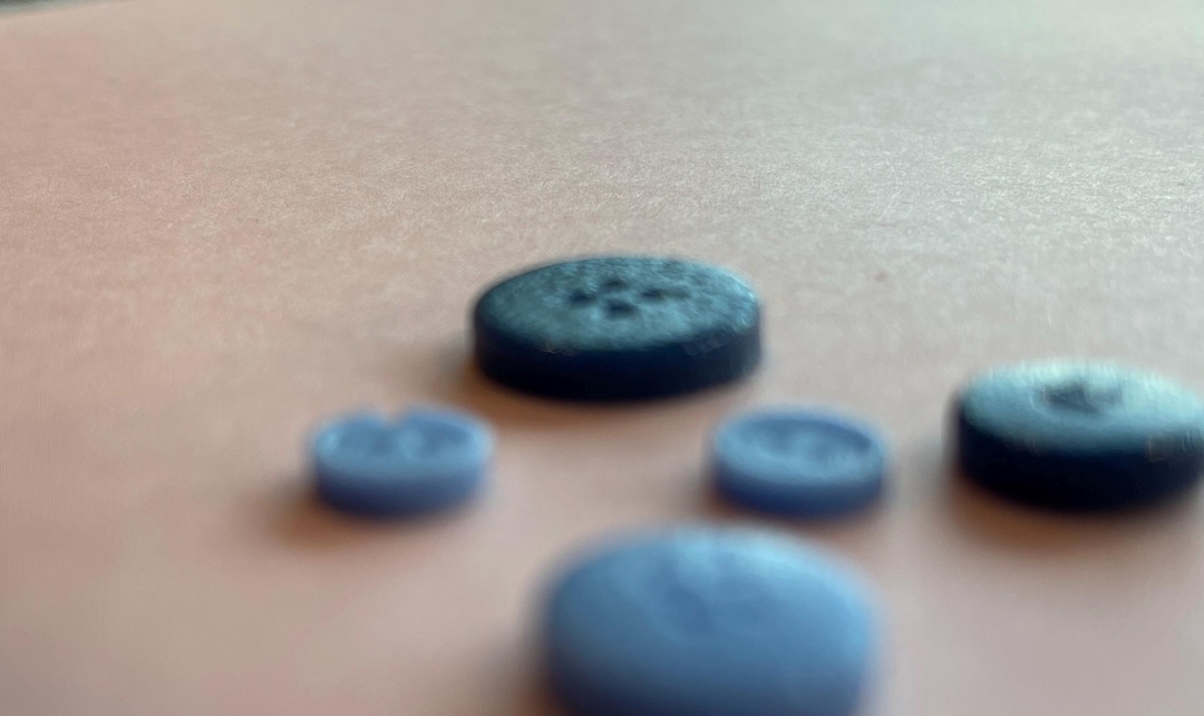 Freeze and Fuse Buttons / COE 90 / Bullseye Frit / Layering Mix / Glass ...