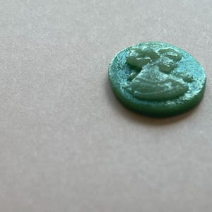 COE 90 Cameo in Green / 1 item / Freeze and Fuse / Bullseye Glass / Frit Art / Jewlery Making / Mosaic Enhancement / Layering Mix