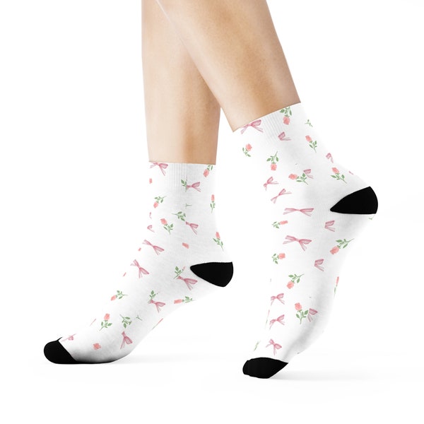 Cute Pink Roses and Bows Coquette Socks - Crew Socks (Cute socks, pink socks, patten socks, dainty girly socks, women's socks)