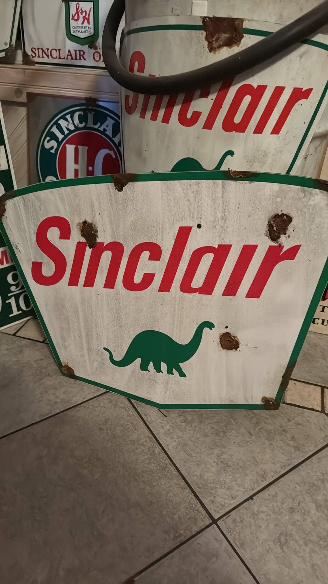 Antique Style Barn Find Look Sinclair Dino Gas Station Sales