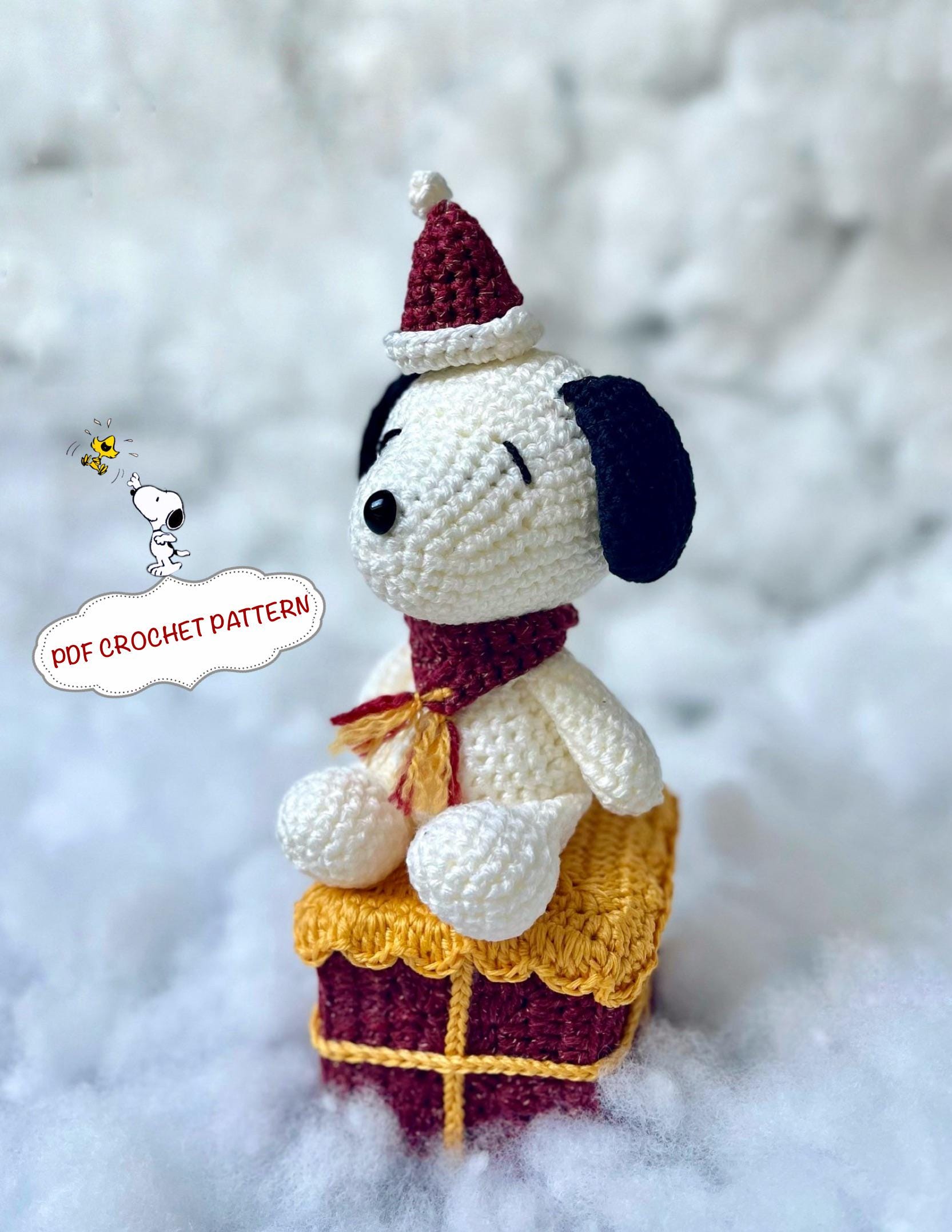 Christmas Snoopy on a Gift Box Crochet Pattern
