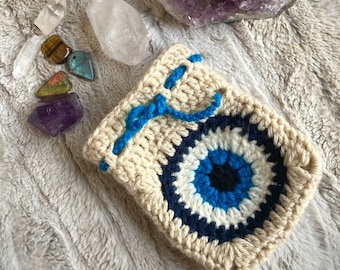 Boze oogbescherming gehaakt zakje met trekkoord | Evil Eye Pouch, Nazar, Bescherming, Spell Bag, Crystal Holder, Witchy Gifts |