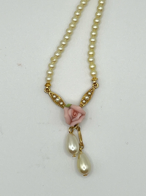 Vintage Faux Pearl and Pink Rose Necklace