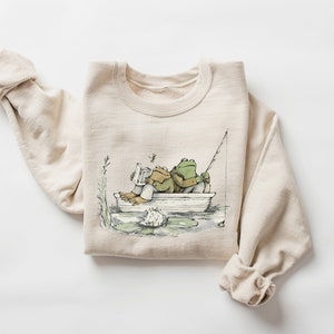 Frog 90s Graphic Shirt, Retro Toad Tee, Nature Shirt, 2000s Frog T-Shirt, Book Lovers Shirt, Funny Fishing Shirt, Frog Shirt image 3