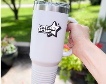Beker van 40 oz, roestvrijstalen beker, lasergegraveerd ontwerp op maat, Stay True Y2K-beker, beker voor warm en koud, cadeau voor haar, trendy drinkgerei