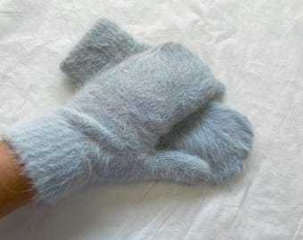 Light Gray Rabbit Yarn Mittens: Women's Winter Gloves