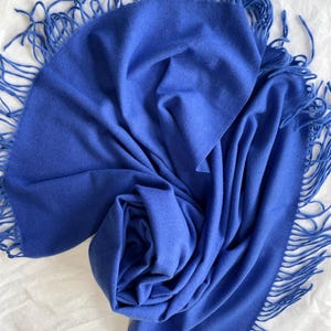 Écharpe bleu roi, grande écharpe, châle en laine, papier peint doux, pashmina chaud, accessoires d&#39;hiver, cadeau
