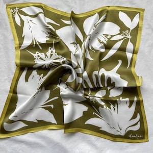Seidenschal, Kleine Hals Grün Schal, Headwraps, Bandana, Quadratischer Schal, Schal, Sommer Schal, Soft Wrap, Damen Accessoires, Geschenk