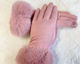 Pink Faux Fur Cuff Gloves: Smart Touch Winter Gloves
