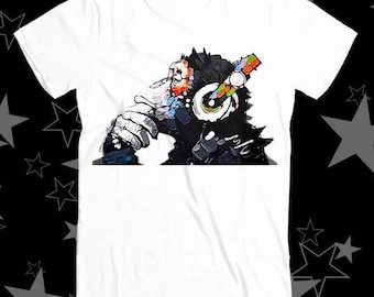 バンクシー DJ モンキー 考える人 ヘッドフォン付き ベストセラー トップ Tシャツ 484