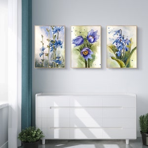 Set di fiori blu acquerello Set di arte da parete in 3 pezzi Set di fiori di campo dipinti ad acquerello Galleria d'arte da parete Arredamento country francese SET (3 piece)