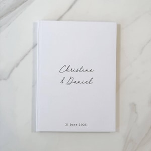 Libro de firmas de boda de lino - Tamaño A4, papel de 160 g/m², 40 hojas (80 páginas), envío rápido, libros de firmas de boda personalizados de THEBRIDEAU