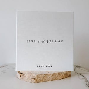 ウェディングアルバム 粘着式、リネン製ウェディングフォトアルバム、カスタムカップルメモリーブック