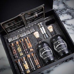 DIY Cocktail Infusion Kit and Whiskey Smoker 24pc - Whiskey Lover Gift, Old Fashioned, Craft Cocktails, Home Bartender Kit, Bourbon Kit