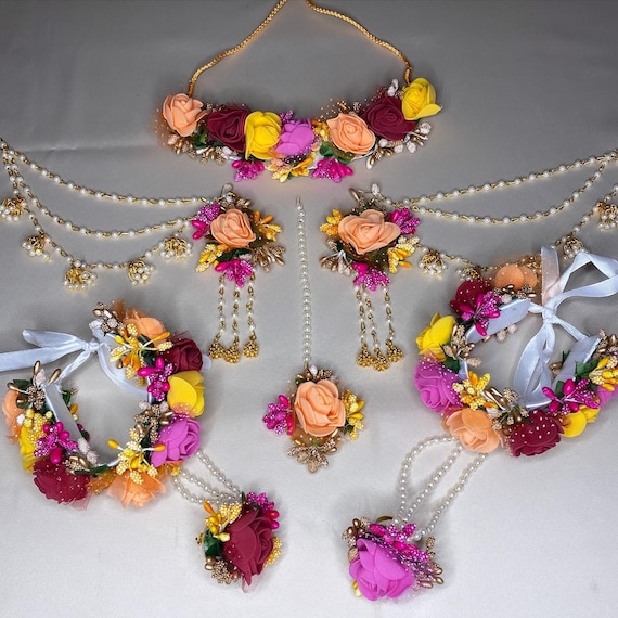 Artificial jewellery for mehndi new arrivals