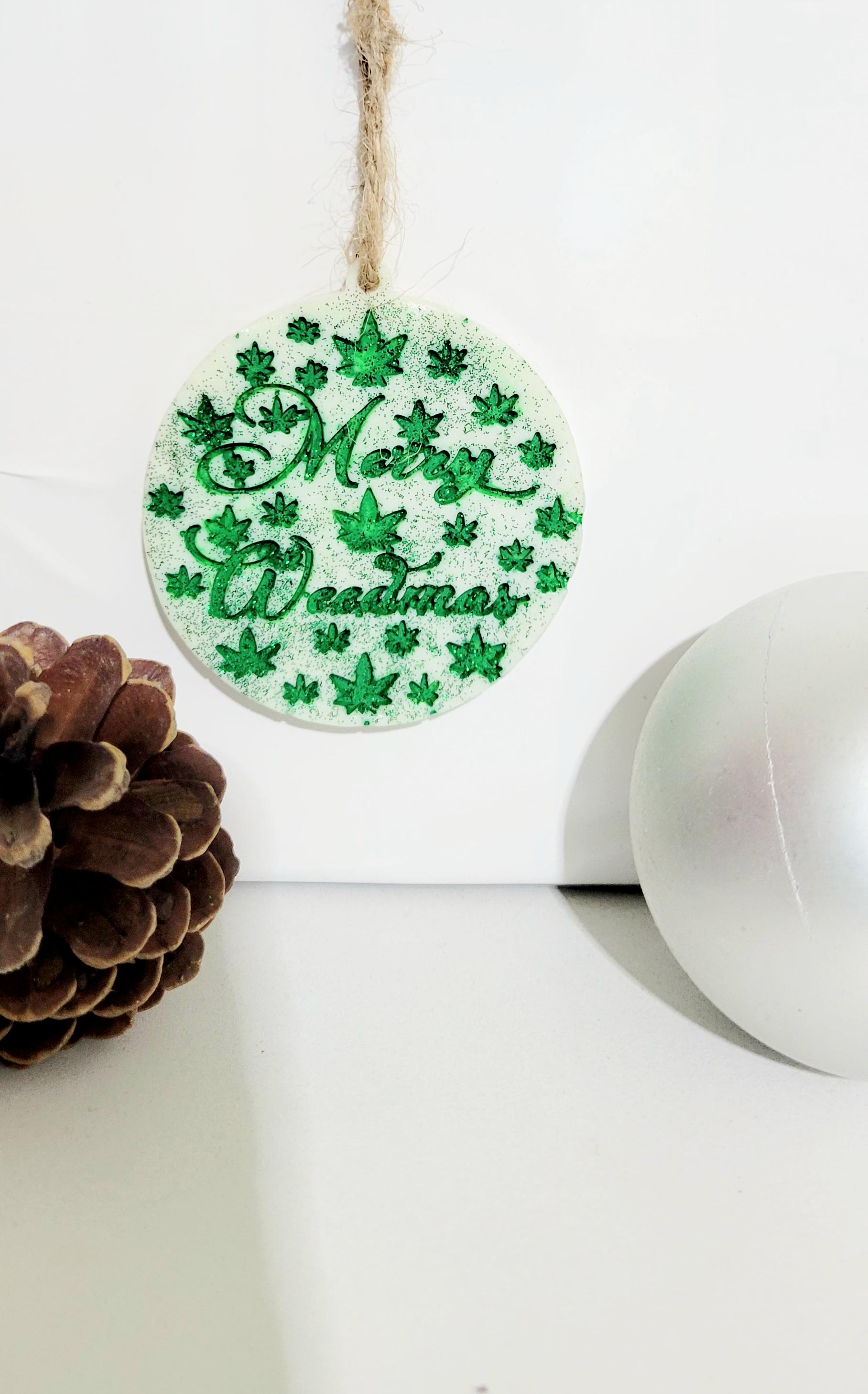 Green and White Hand Crafted Merry Weedmas Holiday Ornament - Thumbnail 3