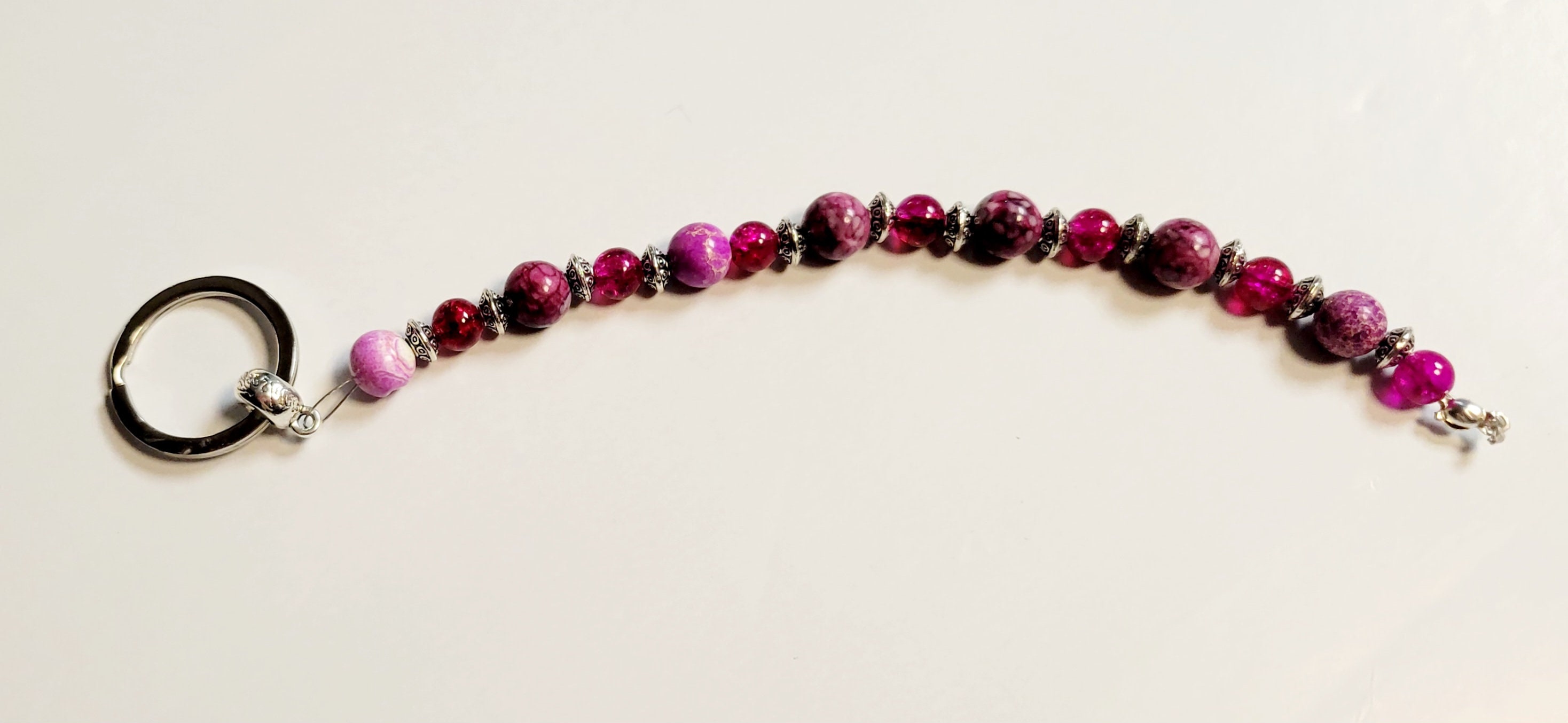 Red & pink beaded keychain - Thumbnail 2