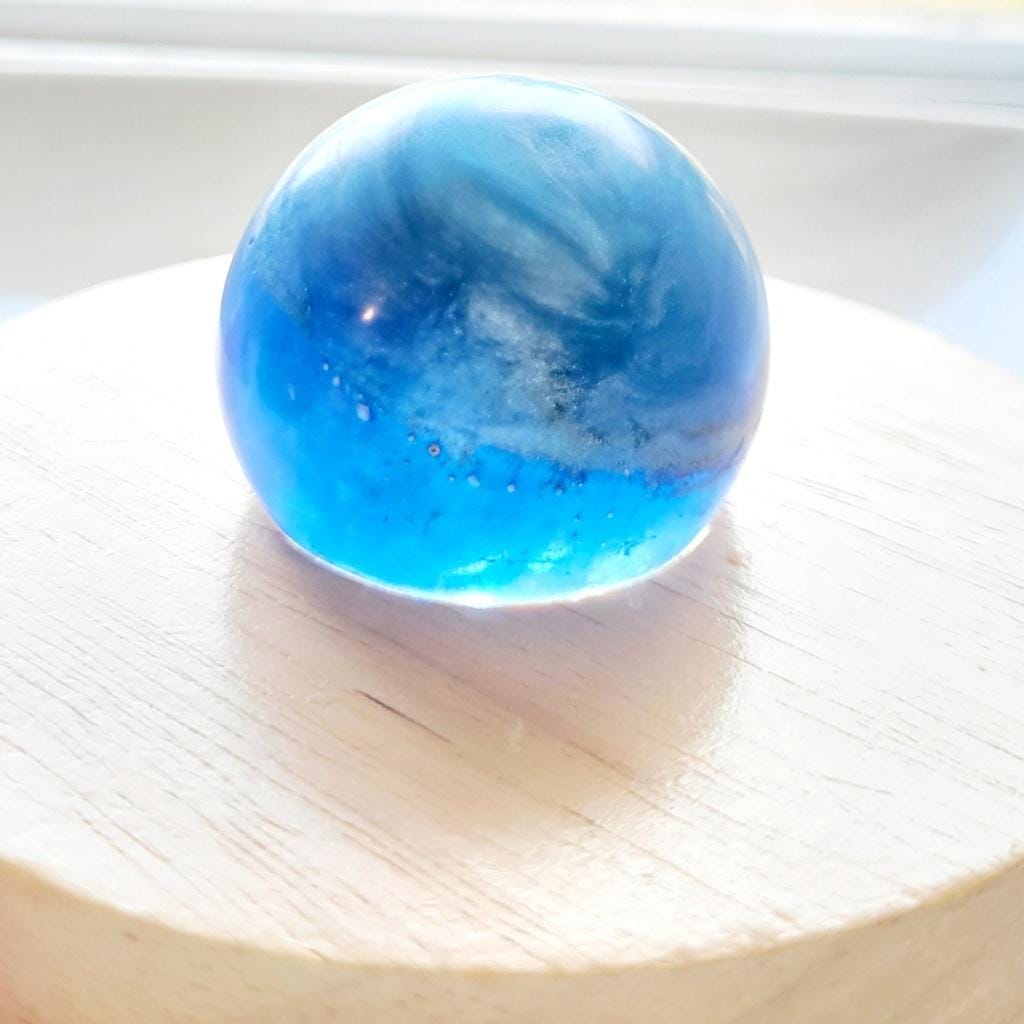 Handcrafted Resin Spheres - Thumbnail 6