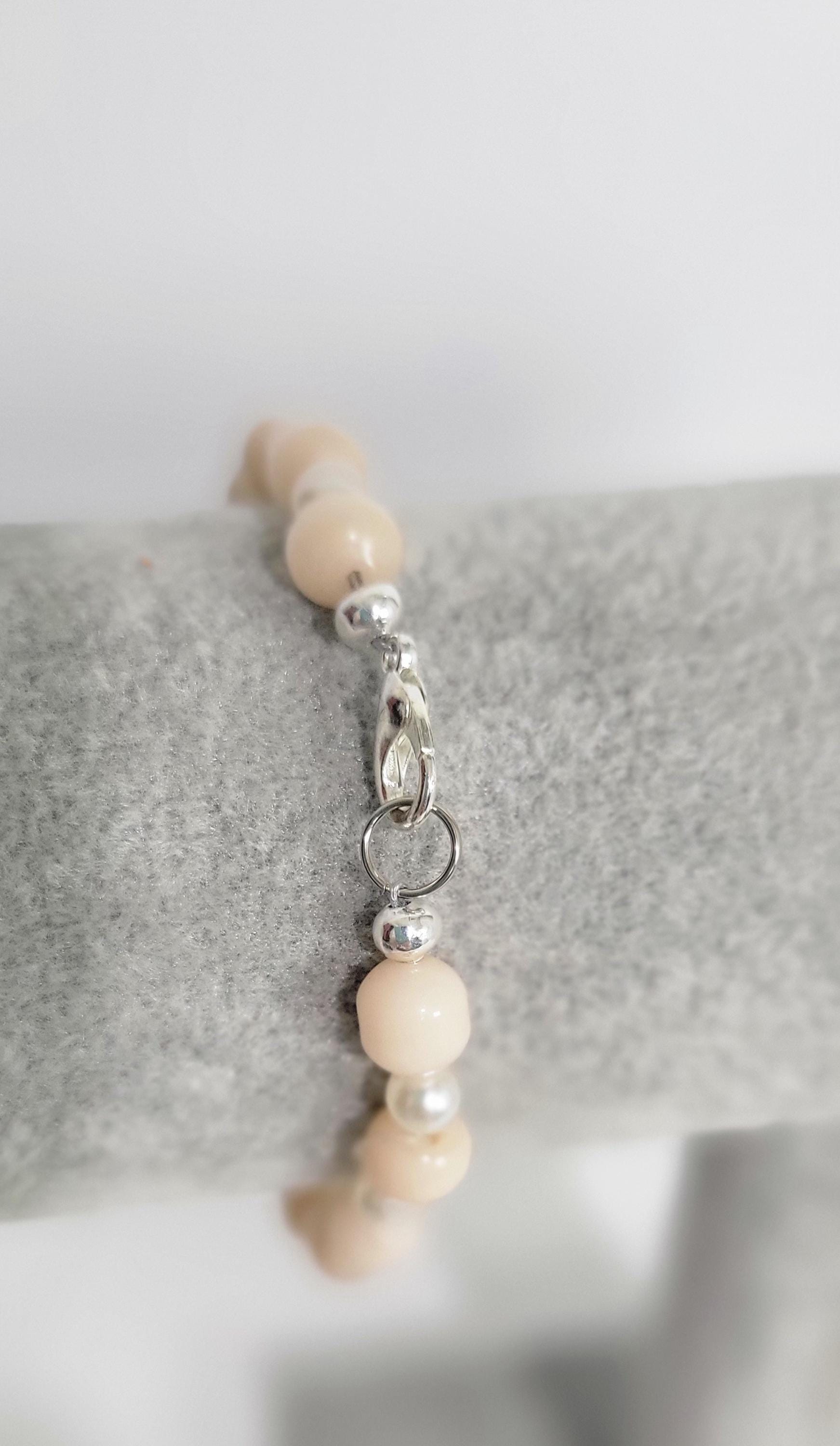 Angel themed glass beaded bracelet - Thumbnail 4