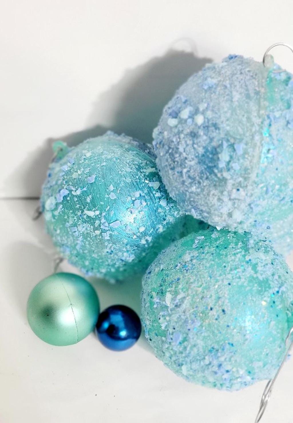 Shattered glass shatterproof ball ornaments with bells - Thumbnail 4