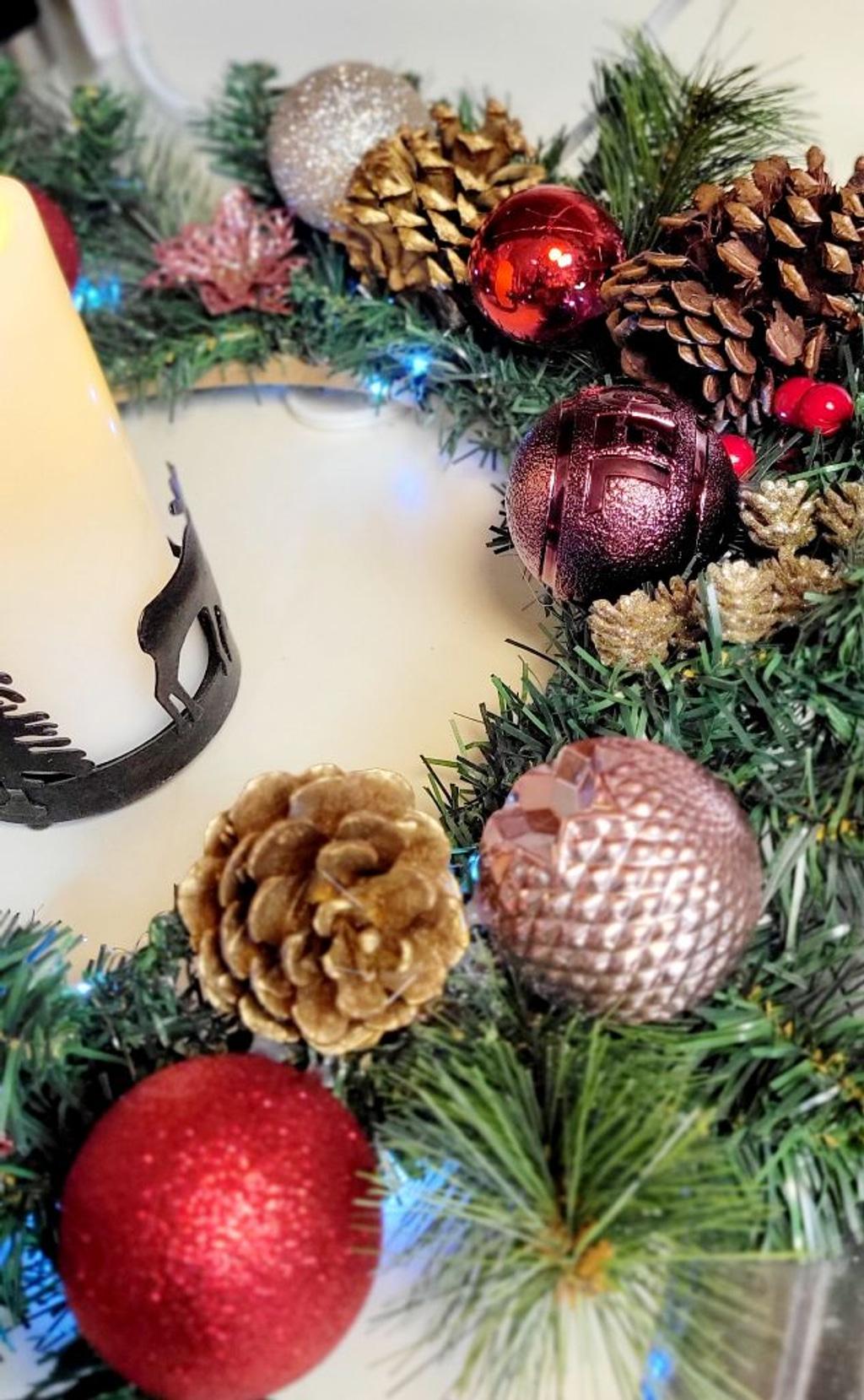 Christmas table centerpiece or door hanging wreath - Thumbnail 2
