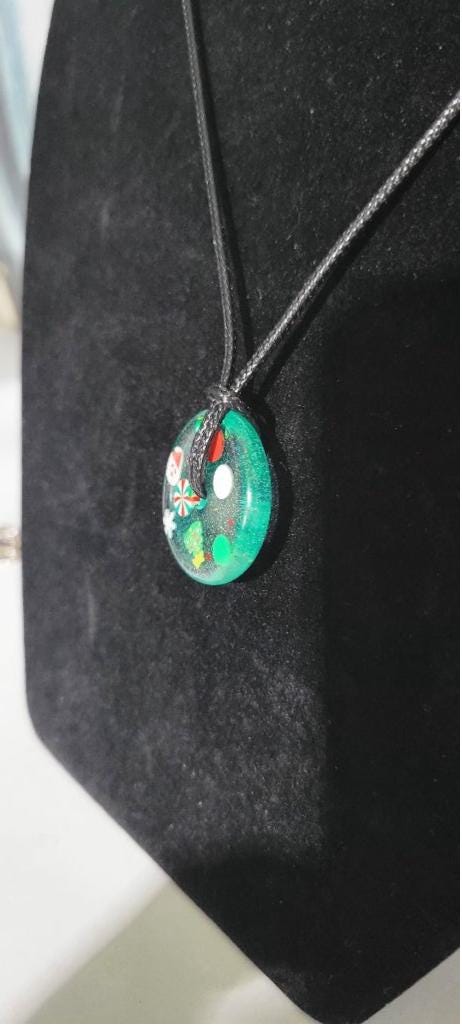 Handcrafted resin Christmas Medallion Necklace - Thumbnail 3