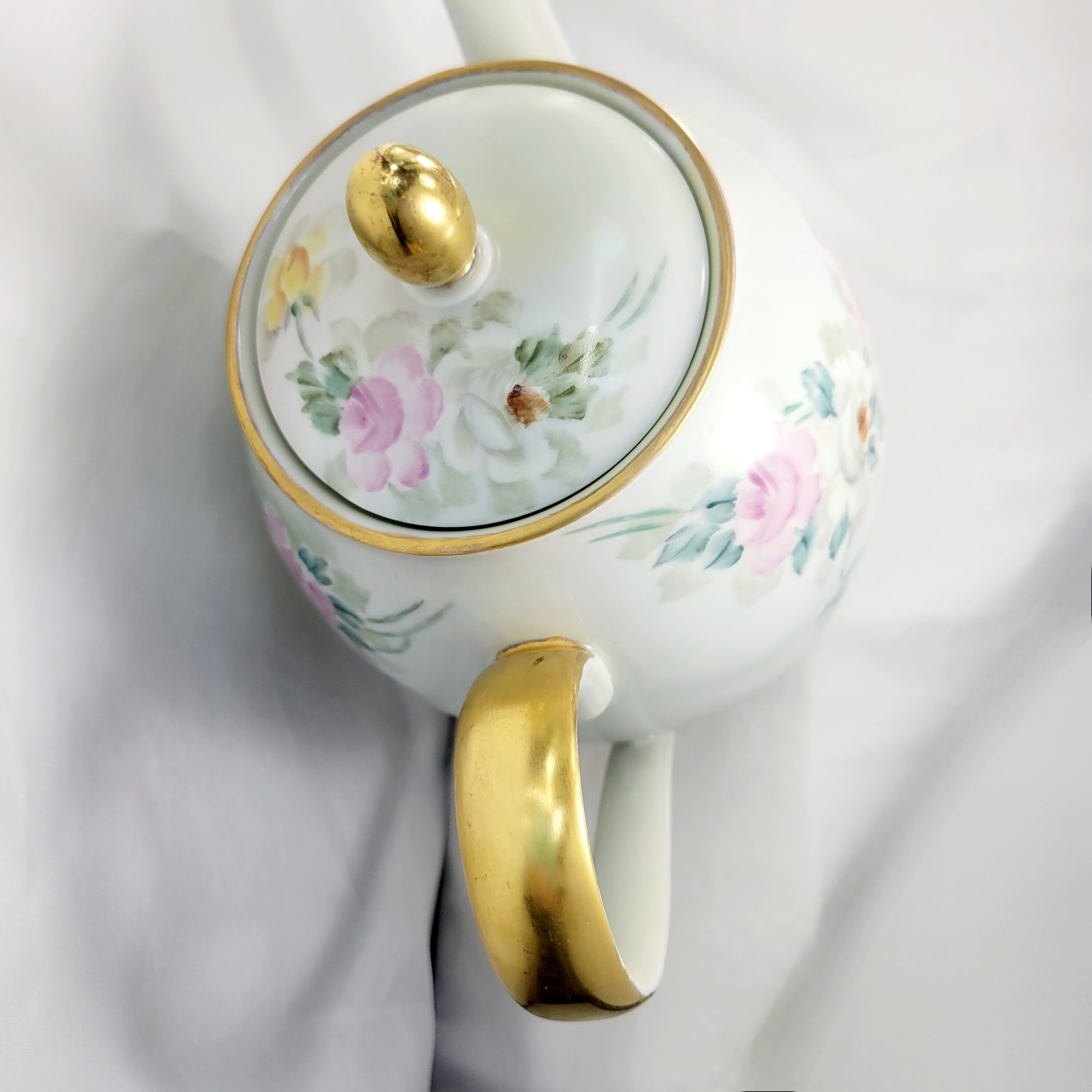 Vintage Hertel-Jacob Porzellen Bavaria Germany White Floral Teapot Gold Accents - Thumbnail 4