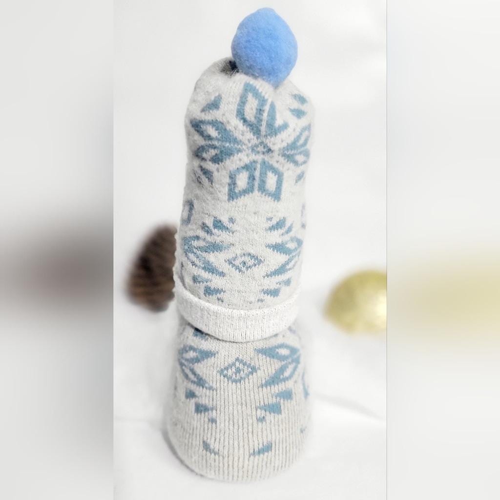 Christmas snowflake sock gnome hand crafted - Thumbnail 5