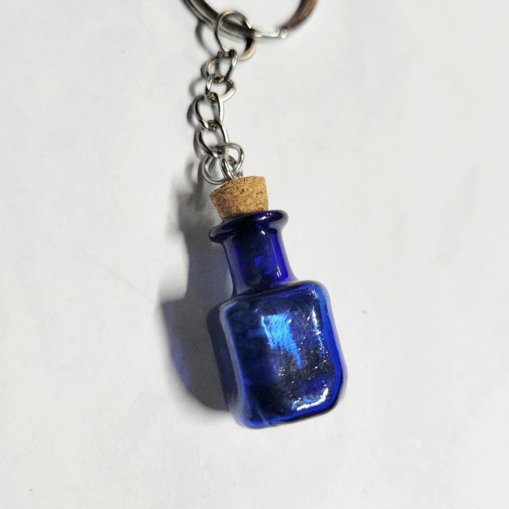 Hand crafted natural blue vein crystal mini wish bottle pendant keychain - Thumbnail 3