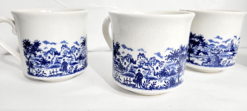 Vintage Set of 4 Blue and White Pastoral Chinoisere Tea Cups, Made in England - Thumbnail 3