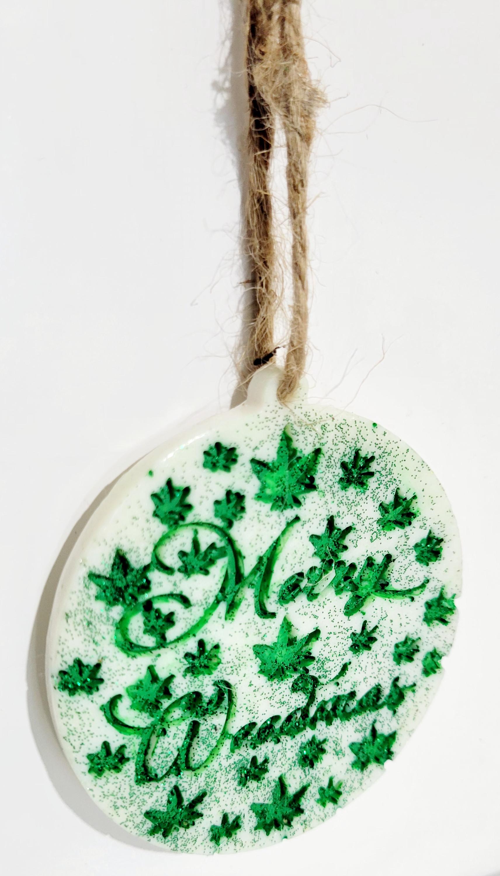 Green and White Hand Crafted Merry Weedmas Holiday Ornament - Thumbnail 4