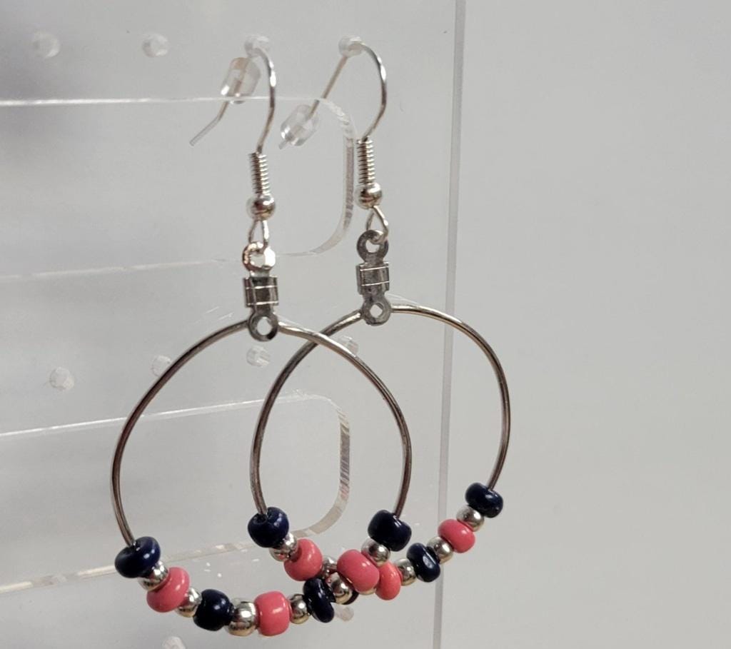 Handmade blue & pink glass bead hoop pierced earrings - Thumbnail 2