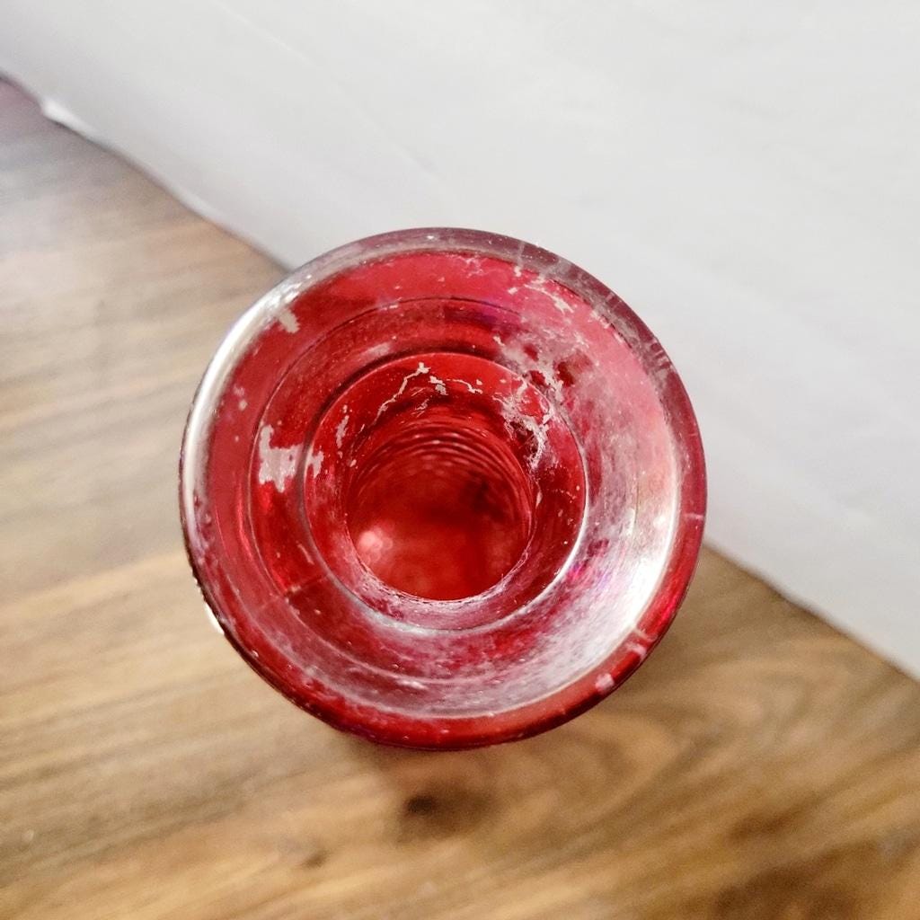 Vintage 1960's 8" E.O. BRODY Co Red Hobnail Bud Vase - Thumbnail 4