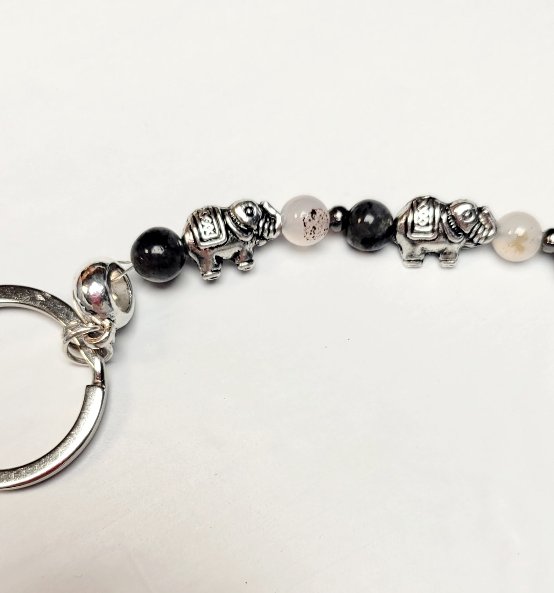 Handmade beaded elephant keychain - Thumbnail 4