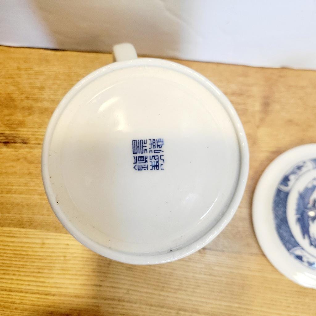 Antique Blue and White Ceramic Jingdezhen Tea Mug with Lid - Thumbnail 5