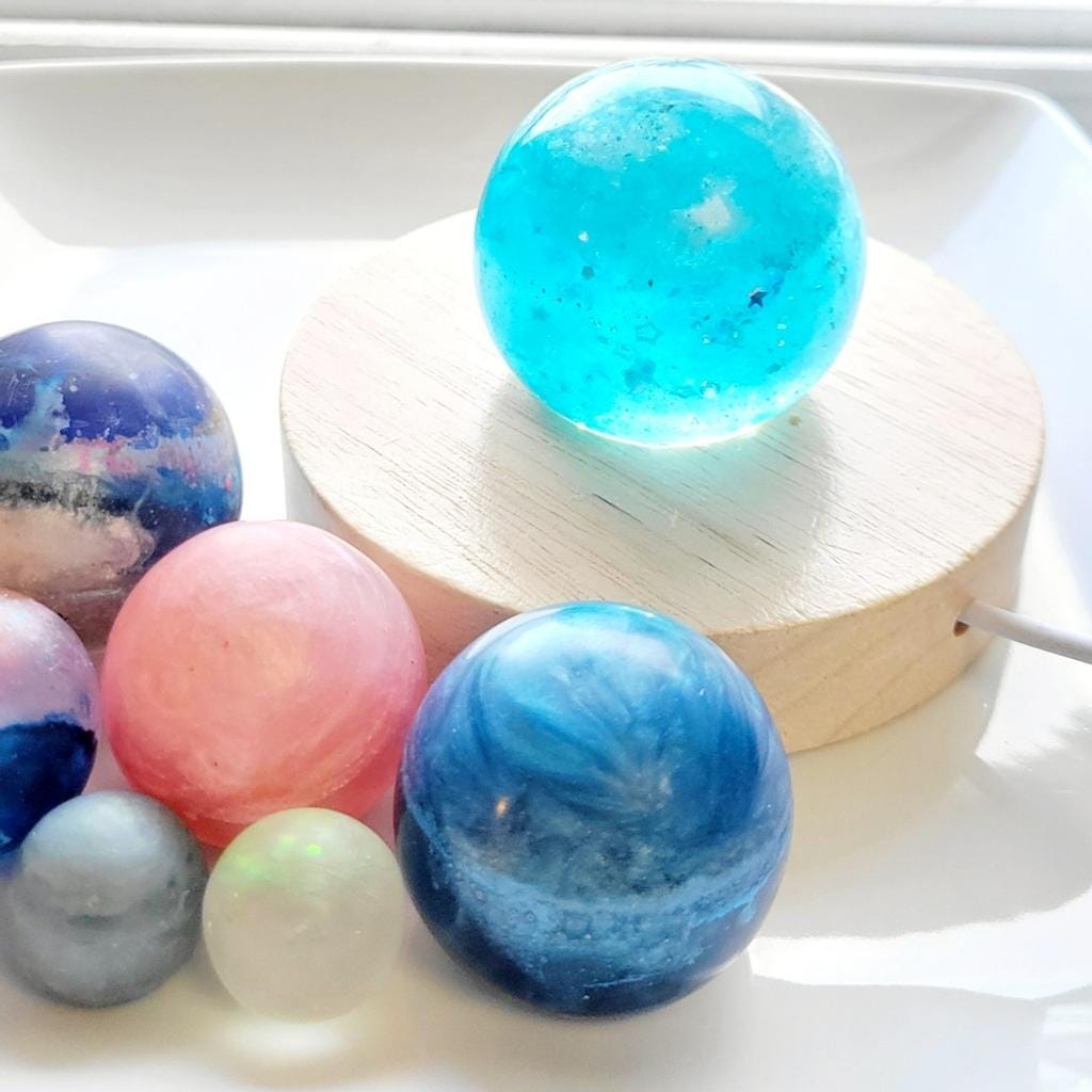 Handcrafted Resin Spheres - Thumbnail 3