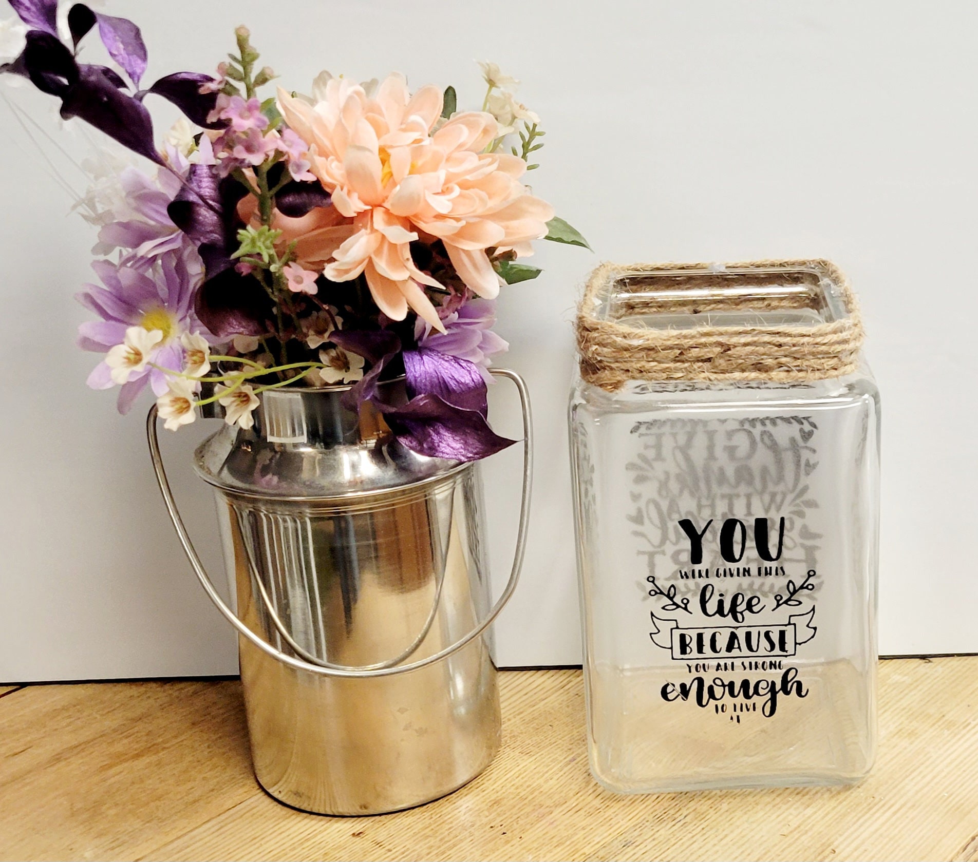 Handpainted farmhouse rustic style square jar - Thumbnail 4