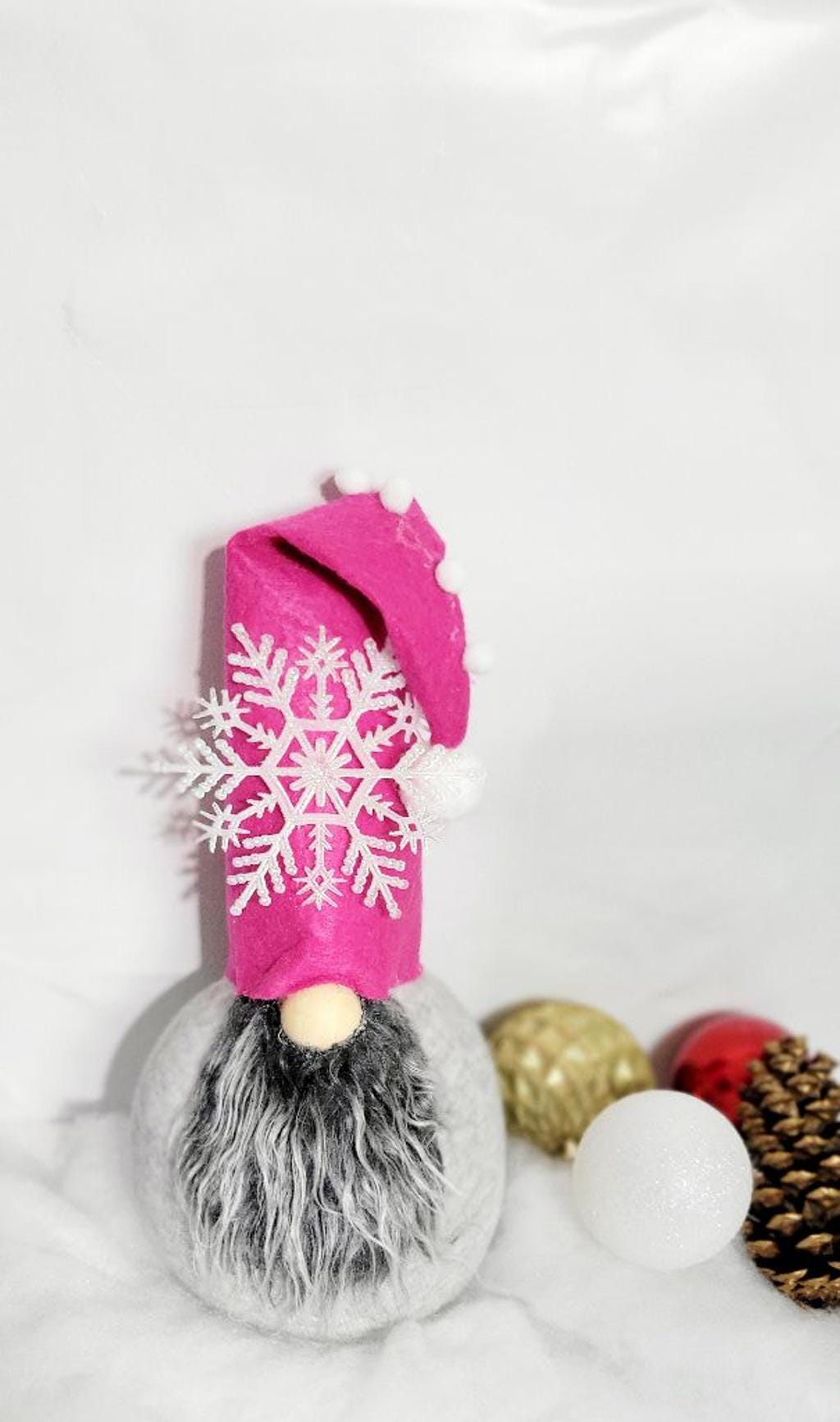 Hand crafted Christmas sock gnome - Thumbnail 2