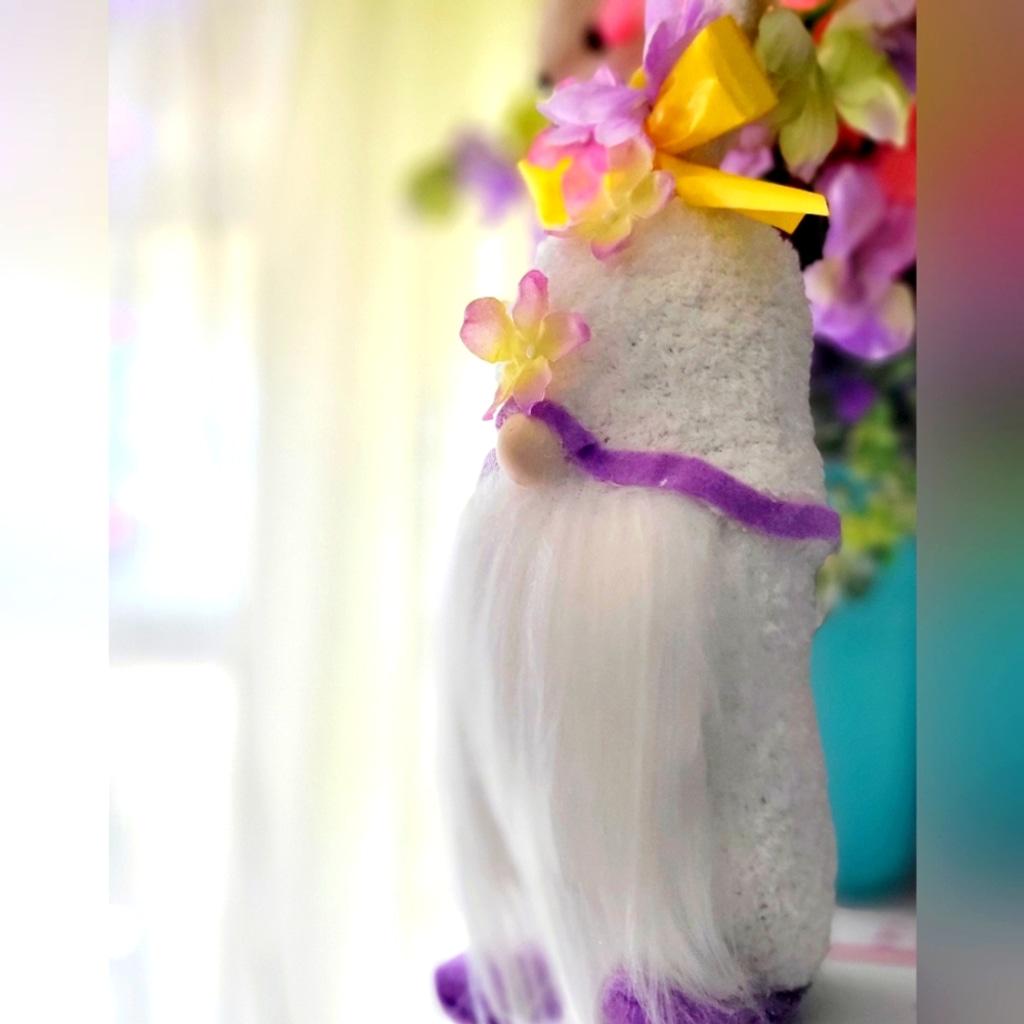 Easter Bunny Spring Time Flower Gnome - Thumbnail 3
