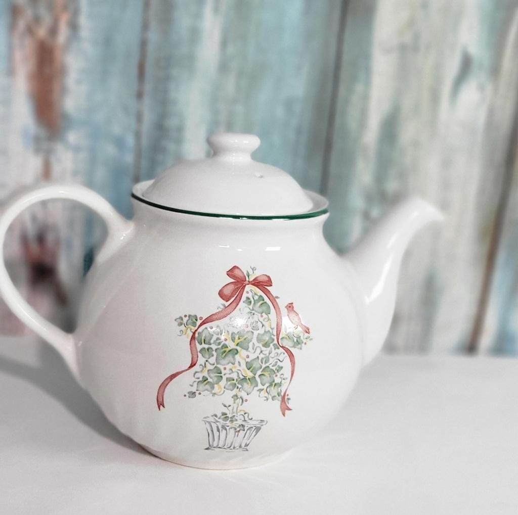 Vintage Corelle Coordinates 1999 Callaway Holiday Christmas teapot - Thumbnail 2